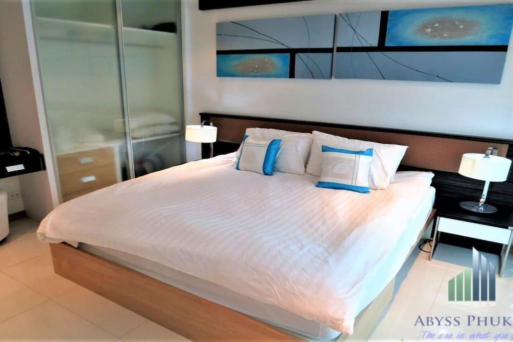 Baycliff 3-bedroom 160 M2 With Sea View Terrace Apartment *