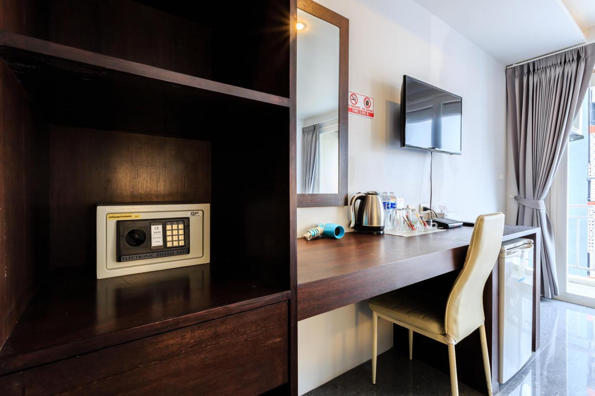 Hotel 77 Bangla - Sha Certified