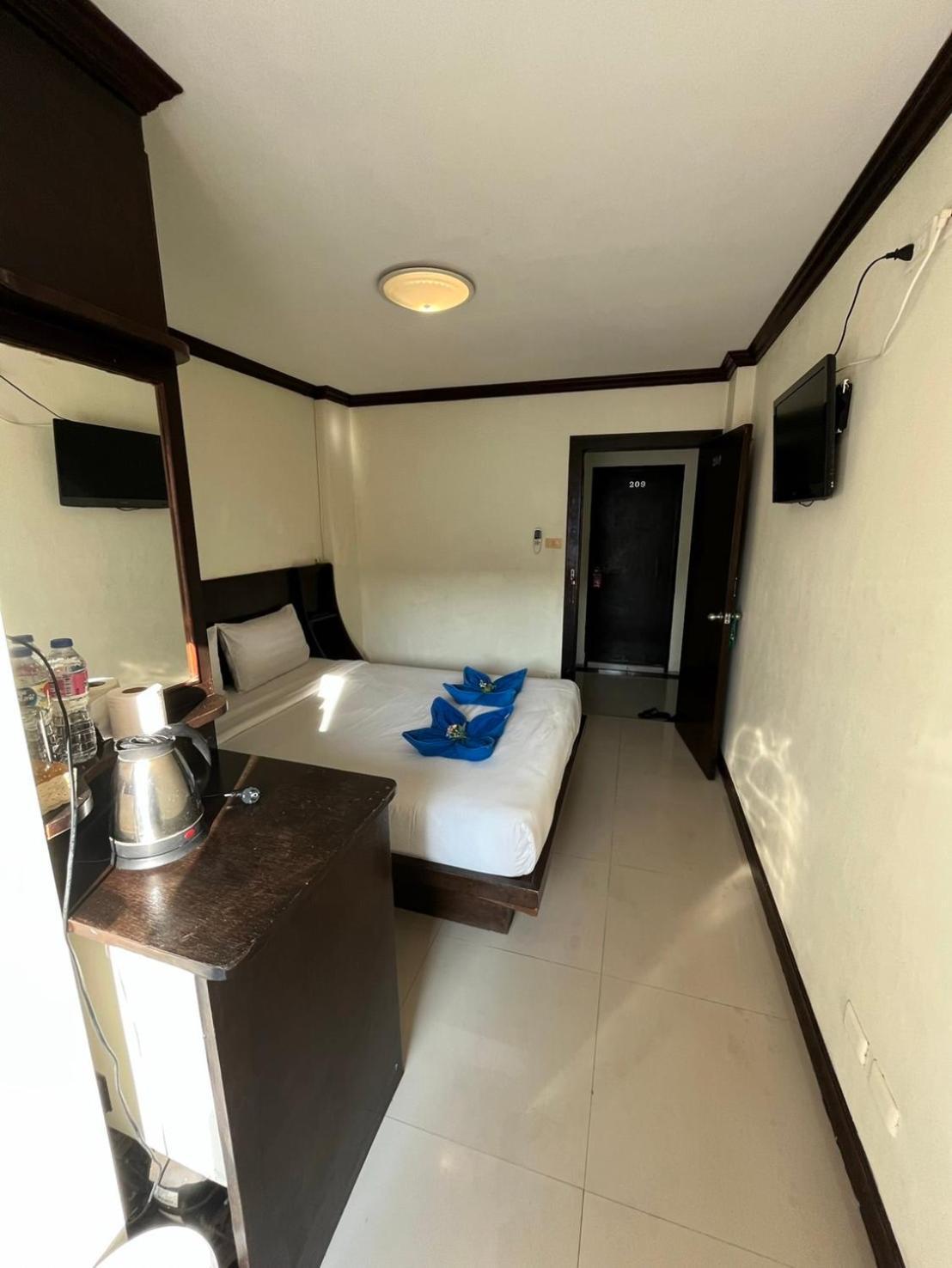 Blueskyhouse 3*