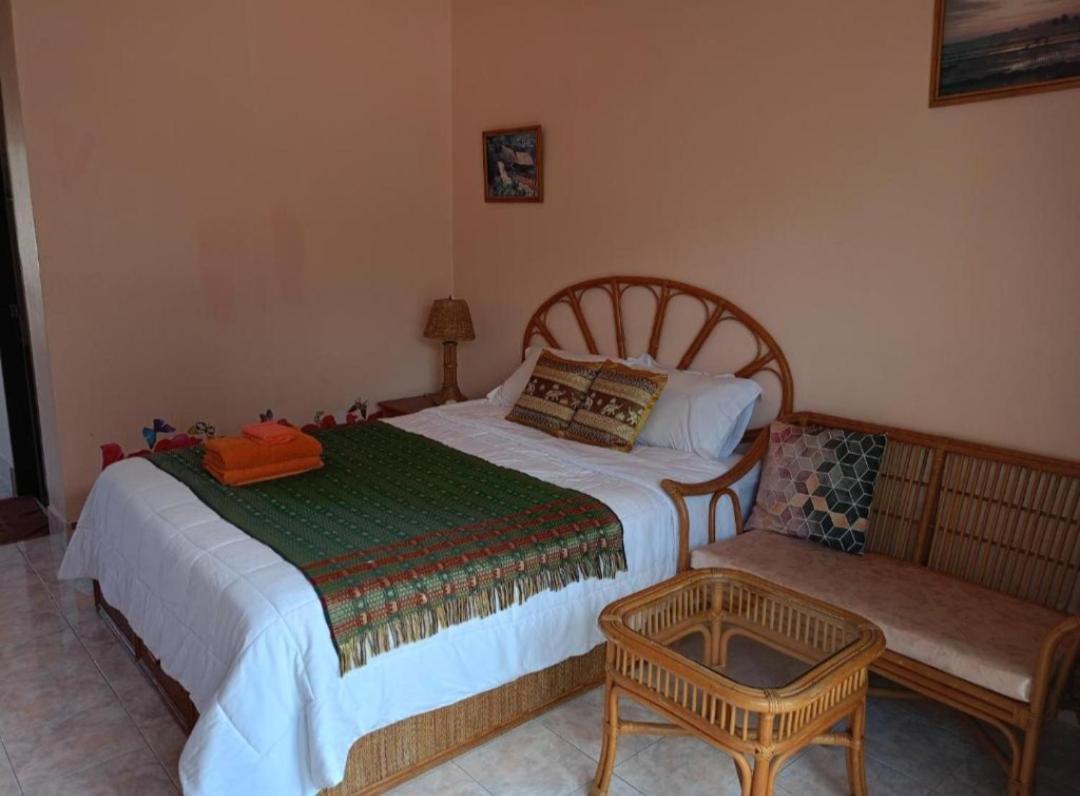 Sunbeach Mansion Hotel