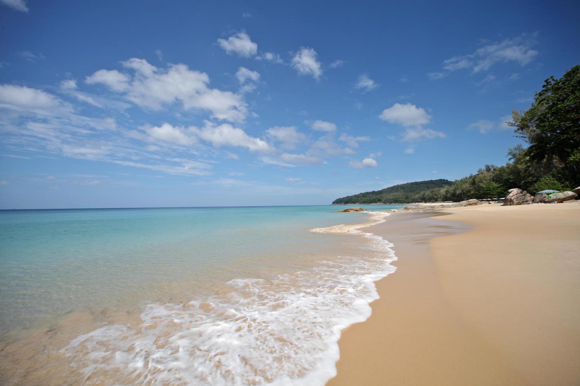 Hotel Naithon Beach Phuket