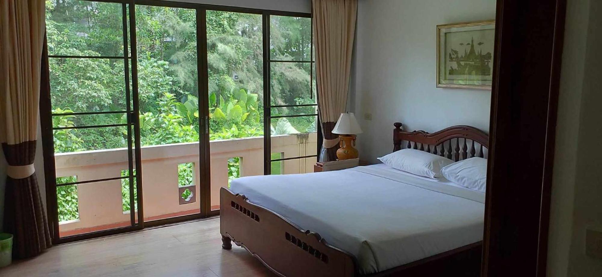 Naithon Beach 3*