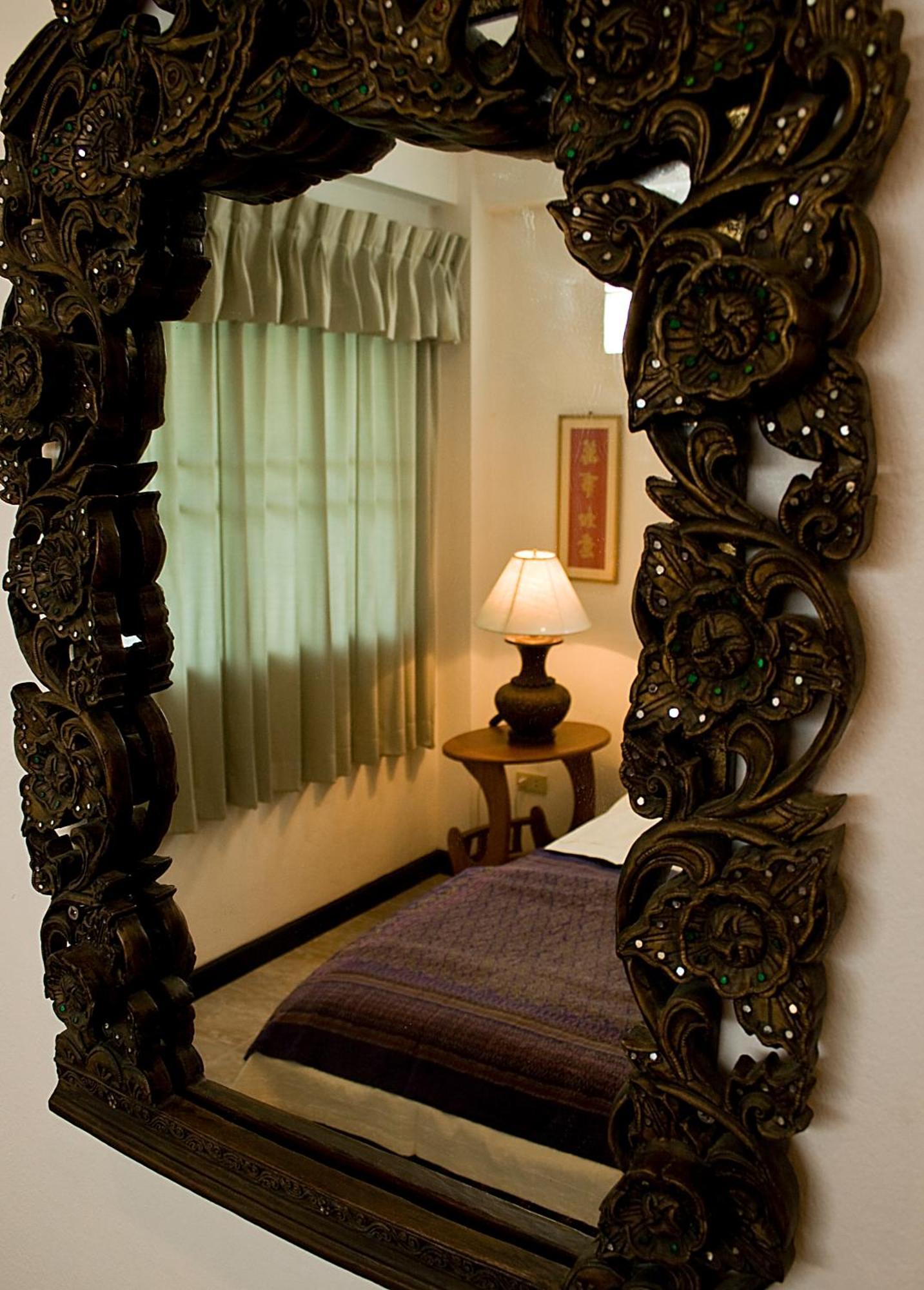 Naithon Beach Hotel Phuket