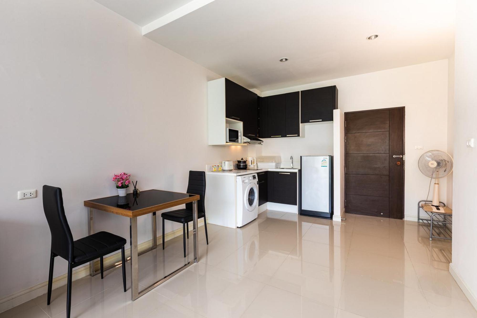 Apartment Chic By Redfox Hospitality *