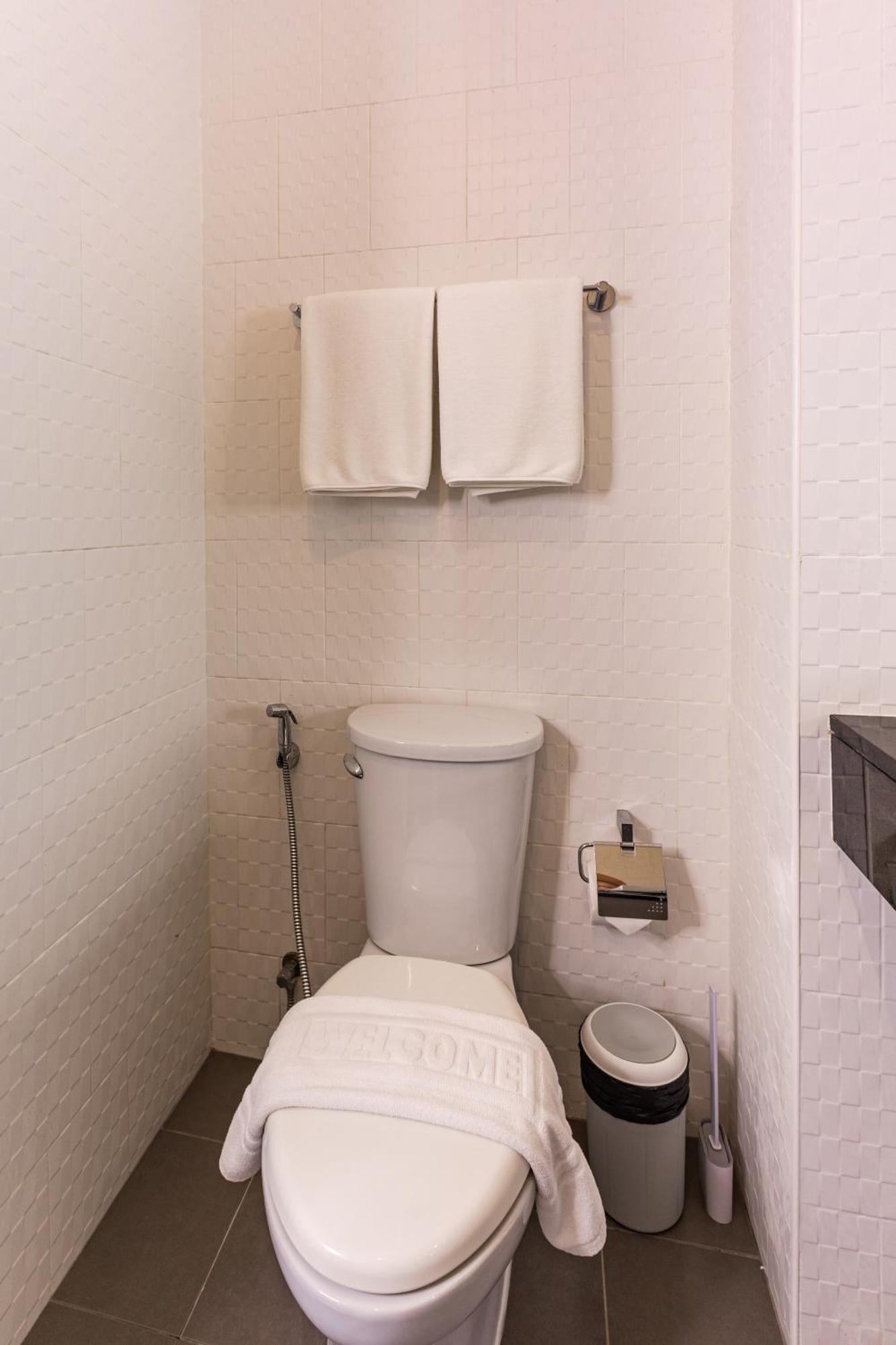 Chic By Redfox Hospitality Apartment *