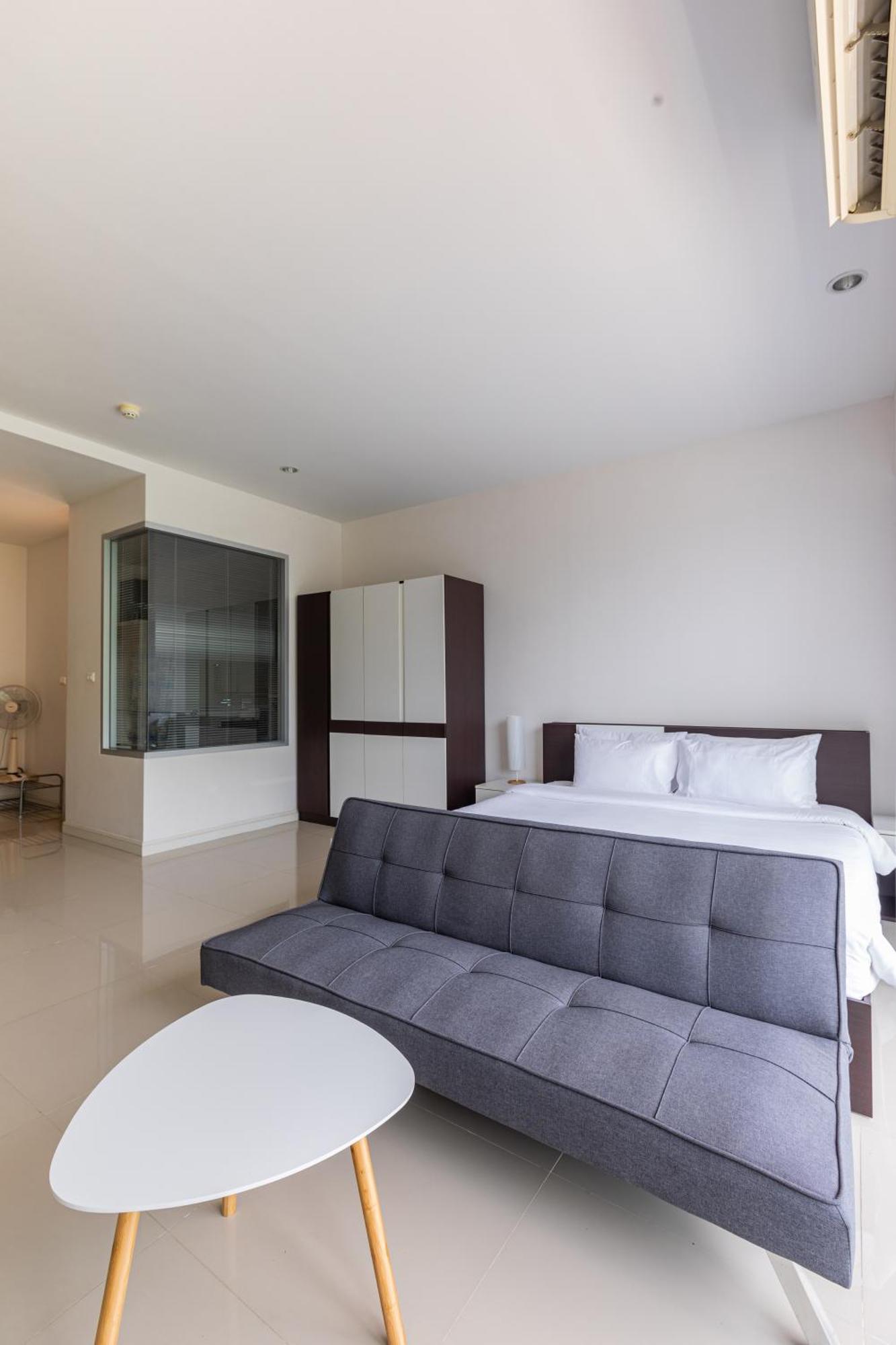 Apartment Chic By Redfox Hospitality *