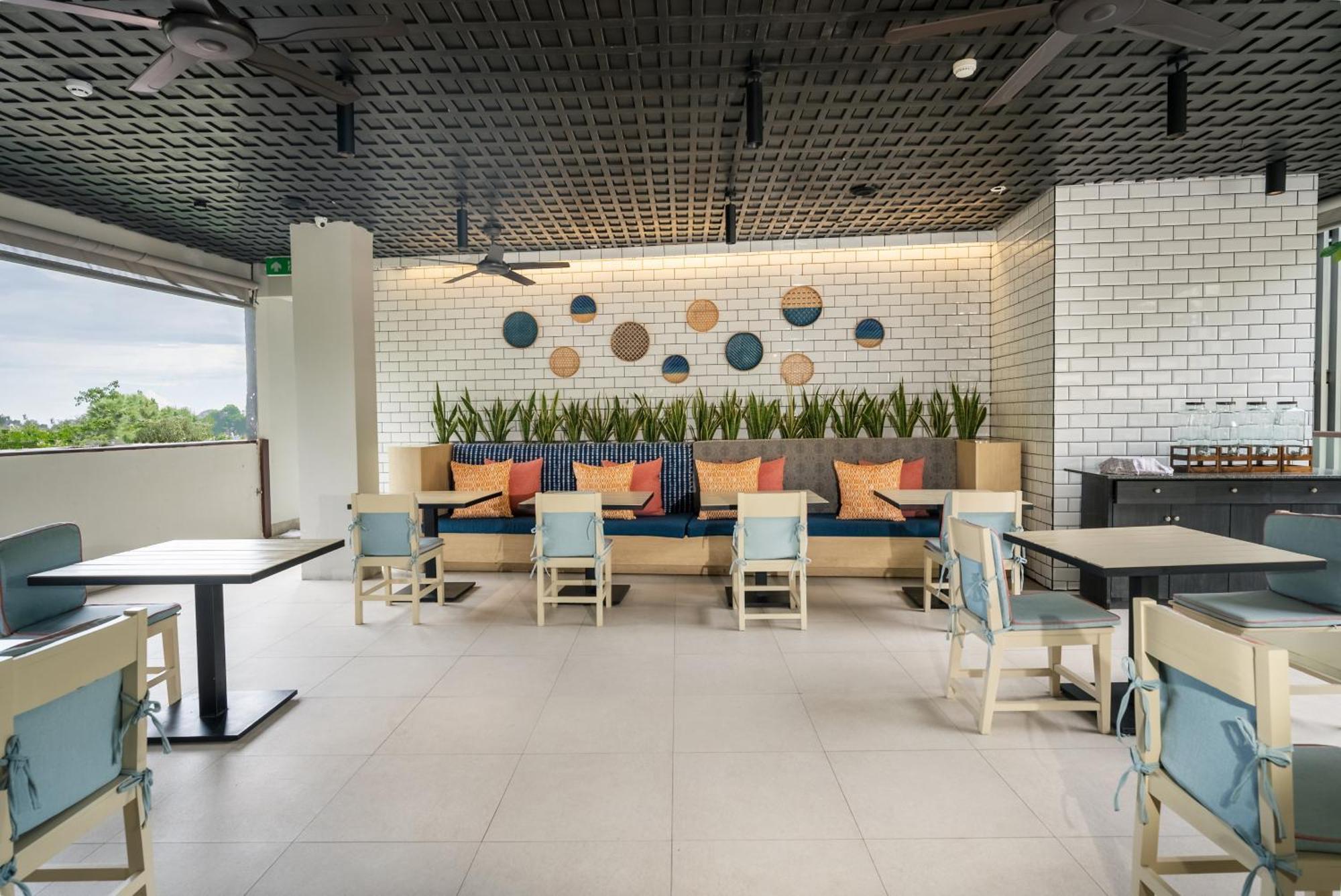 Hotel Ikon Phuket - Sha Extra
