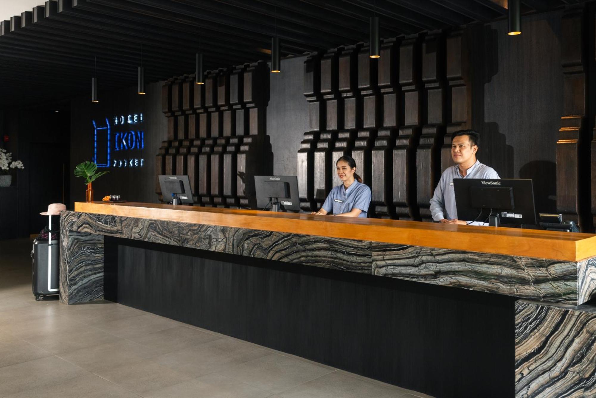 Hotel Ikon Phuket - Sha Extra 4*