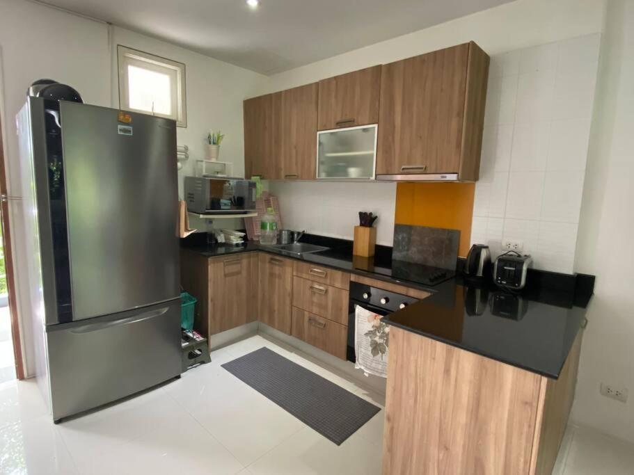 Apartment Spacious Golf View 2 Bdrs 100 Sqm Phuket