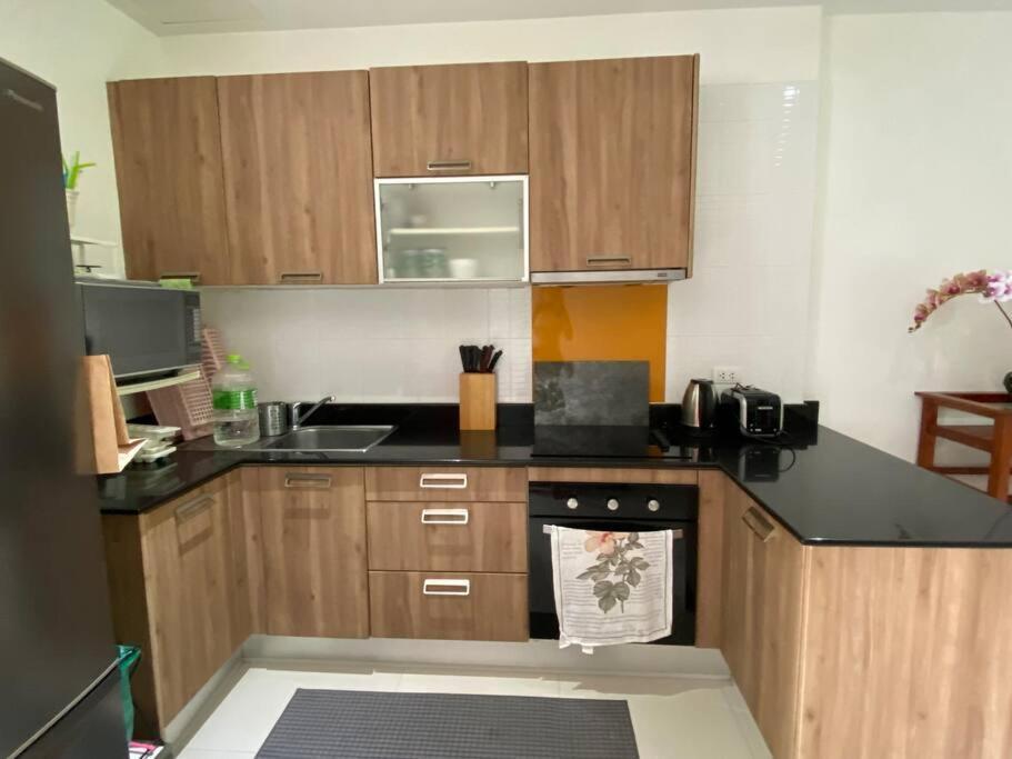 Spacious Golf View 2 Bdrs 100 Sqm *