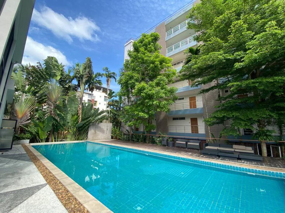 Apartment Spacious Golf View 2 Bdrs 100 Sqm *