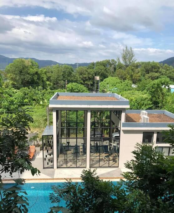 Spacious Golf View 2 Bdrs 100 Sqm Phuket