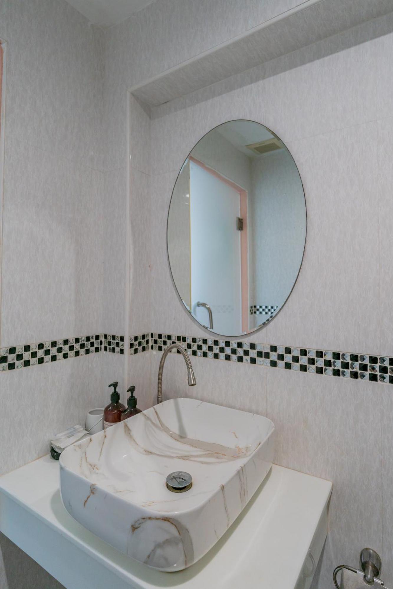 Diamond Hotel 3*