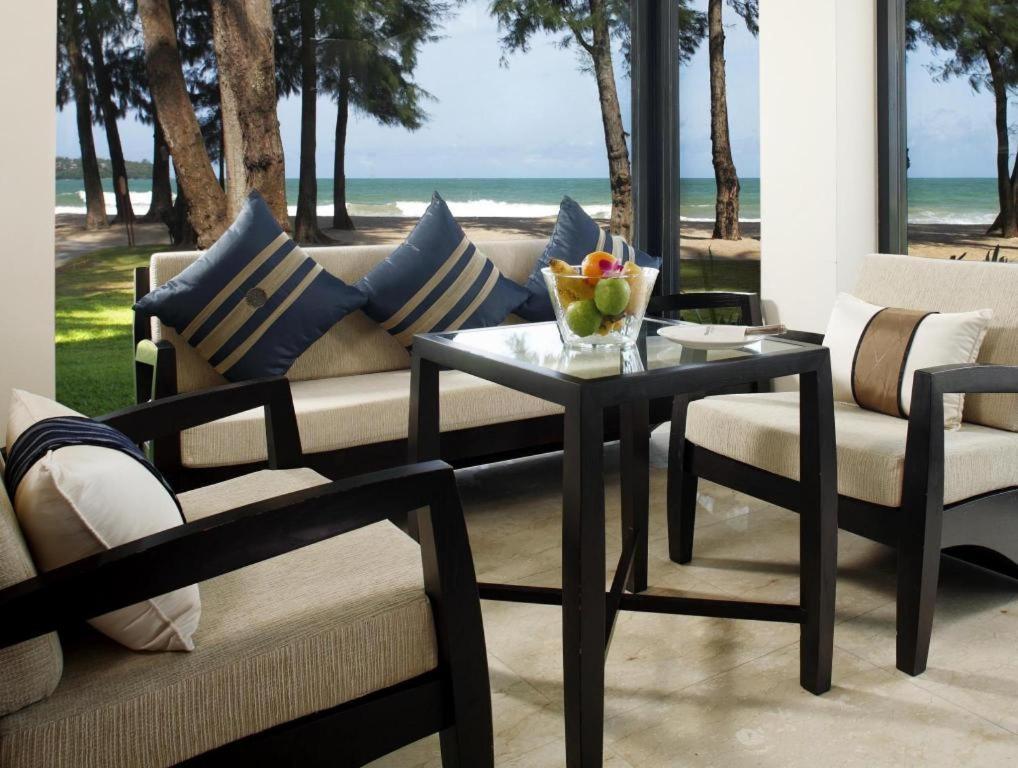 Dusit Thani Laguna Pool Villa 5*