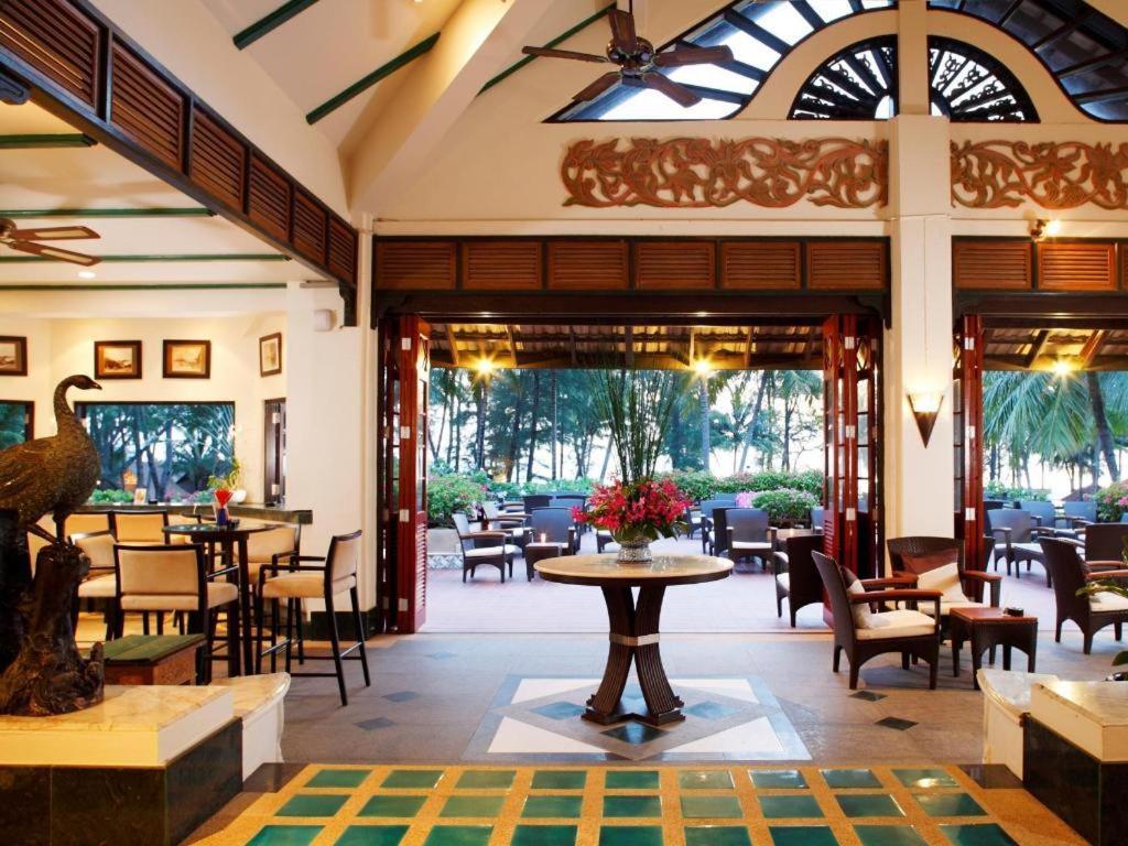 Hotel Dusit Thani Laguna Pool Villa Strand Bang Tao