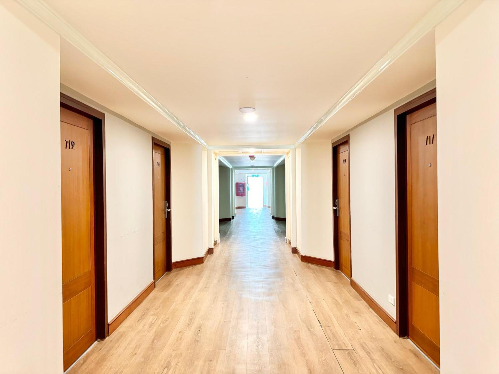Merlin Hotel 4*