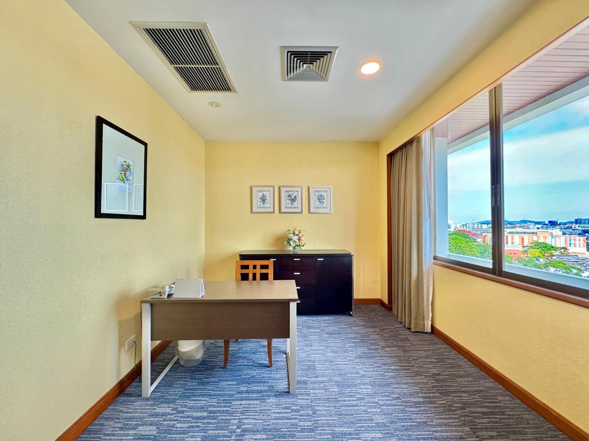 Hotel Merlin Phuket