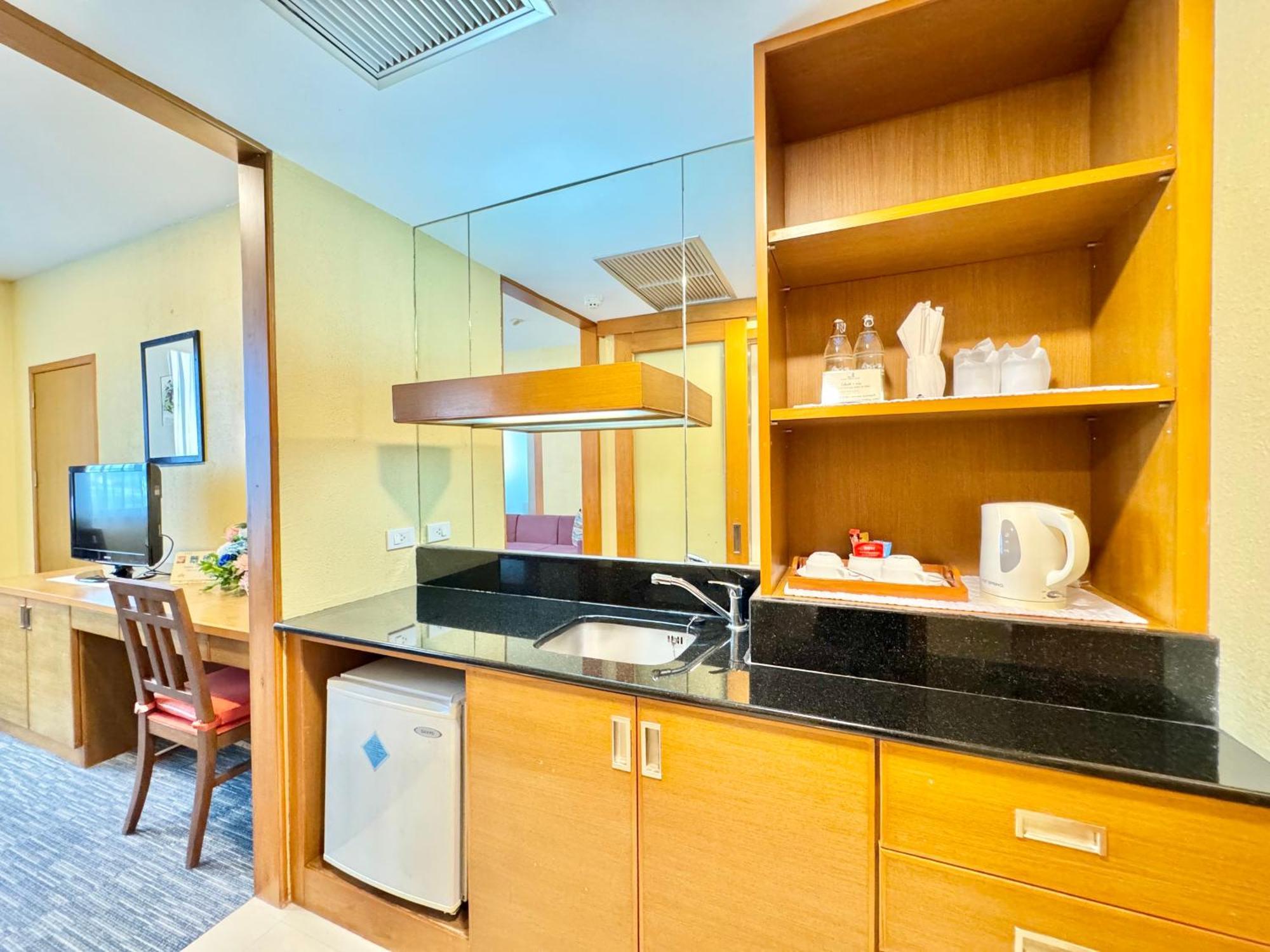 Merlin 4* Phuket