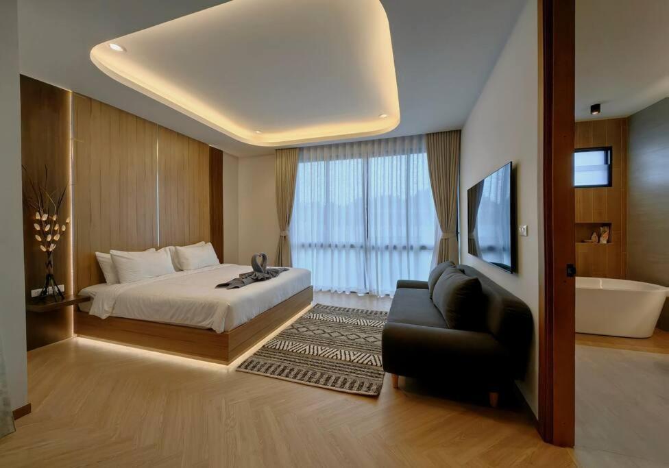 Luxury Bangtao Pool - Prymaverde Villa *