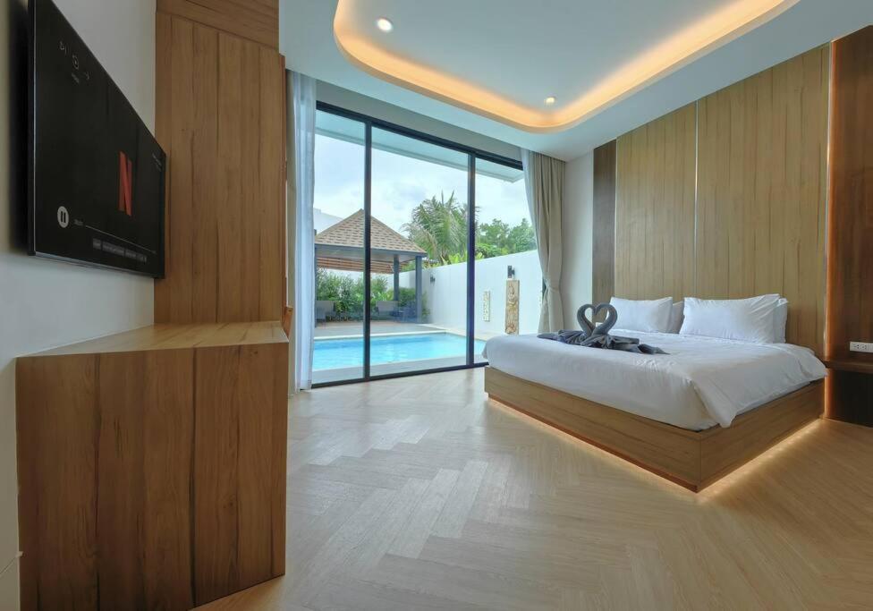 Luxury Bangtao Pool - Prymaverde Phuket
