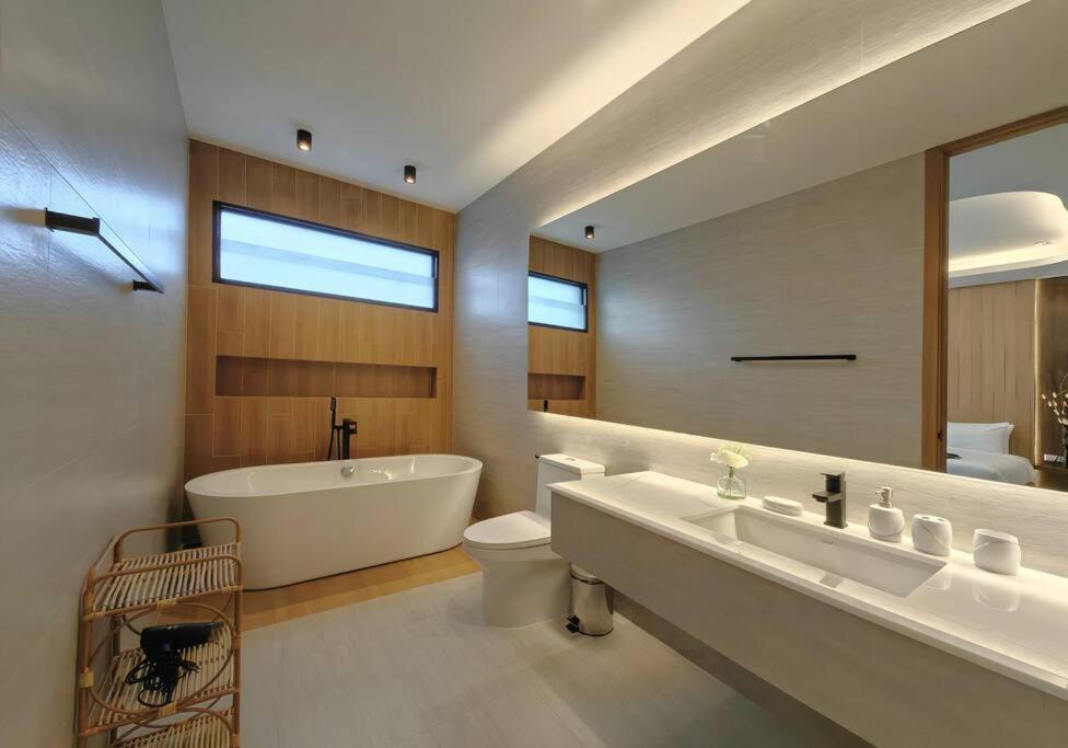 Villa Luxury Bangtao Pool - Prymaverde