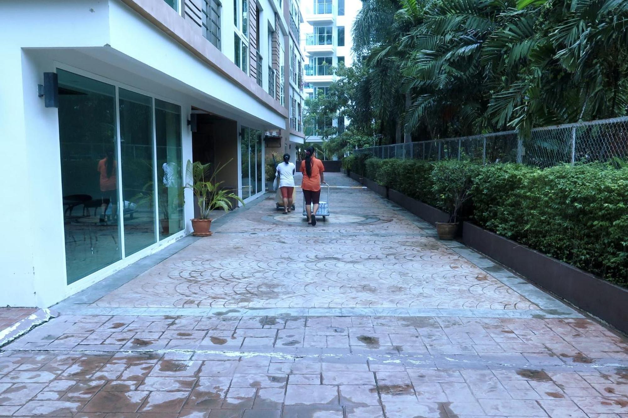 Large 1 Bedroom1 Bathroom 1 Km Walking To Patong