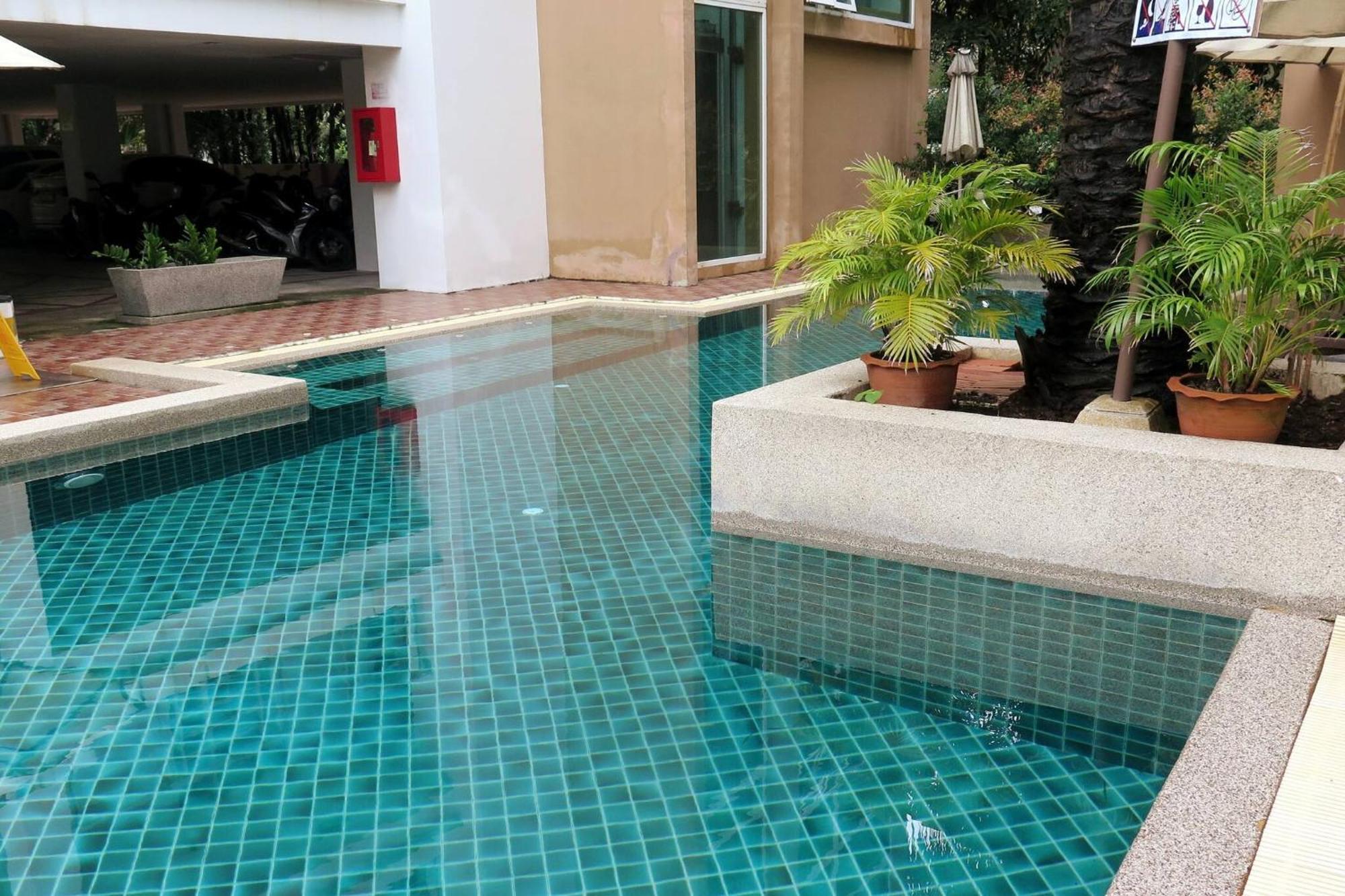 Large 1 Bedroom1 Bathroom 1 Km Walking To Apartment