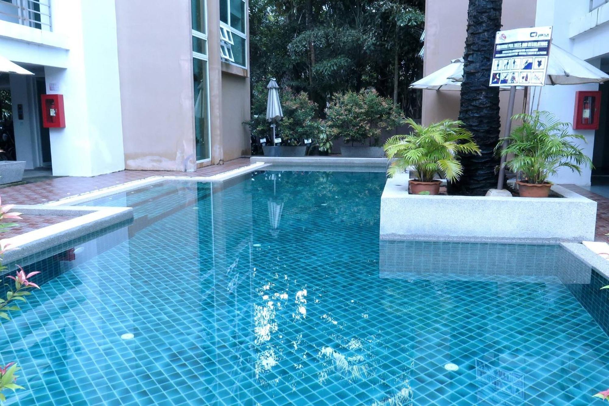 Apartment Large 1 Bedroom1 Bathroom 1 Km Walking To Patong