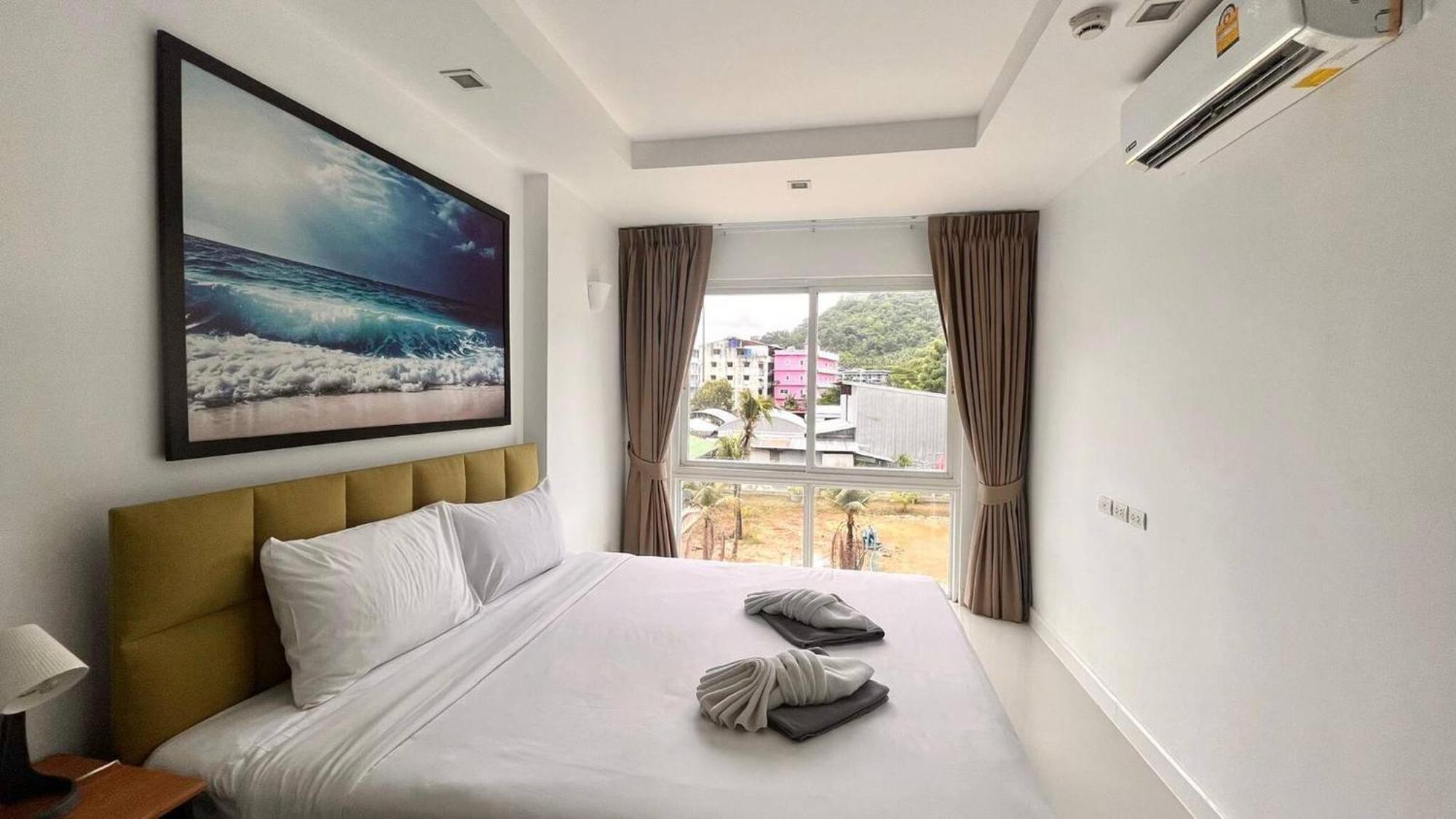 Apartment Large 1 Bedroom1 Bathroom 1 Km Walking To *