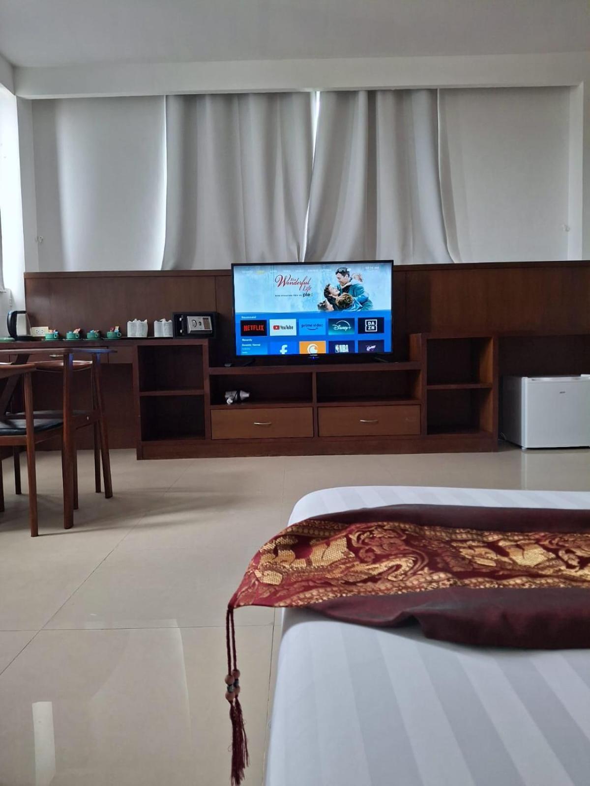 Sereneburi 3*