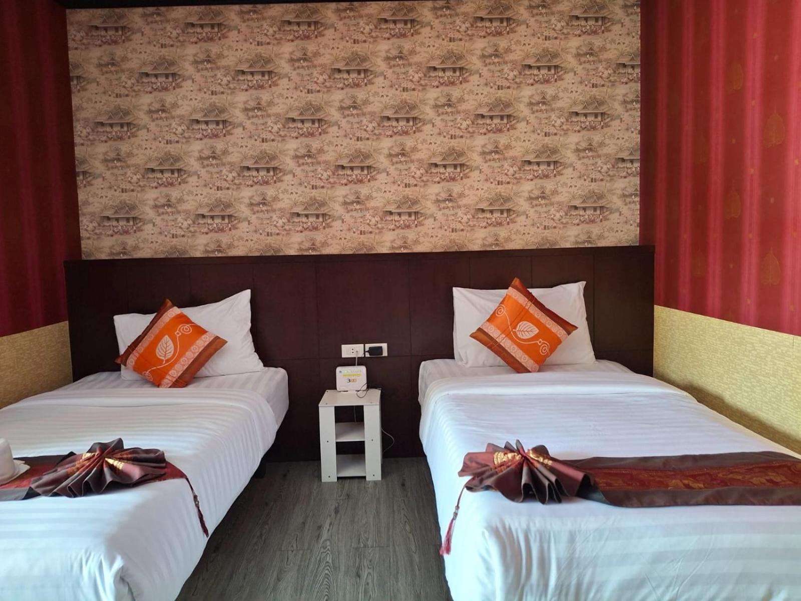 Hotel Sereneburi 3*