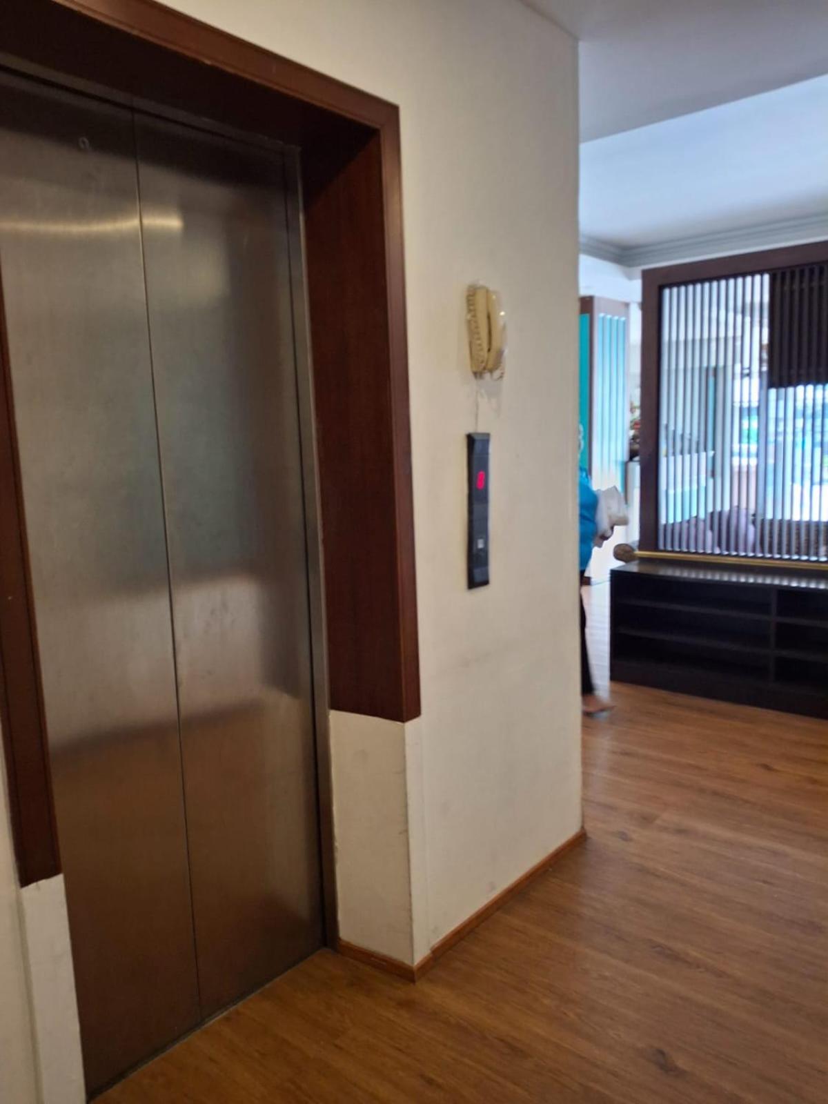 Hotel Sereneburi 3*