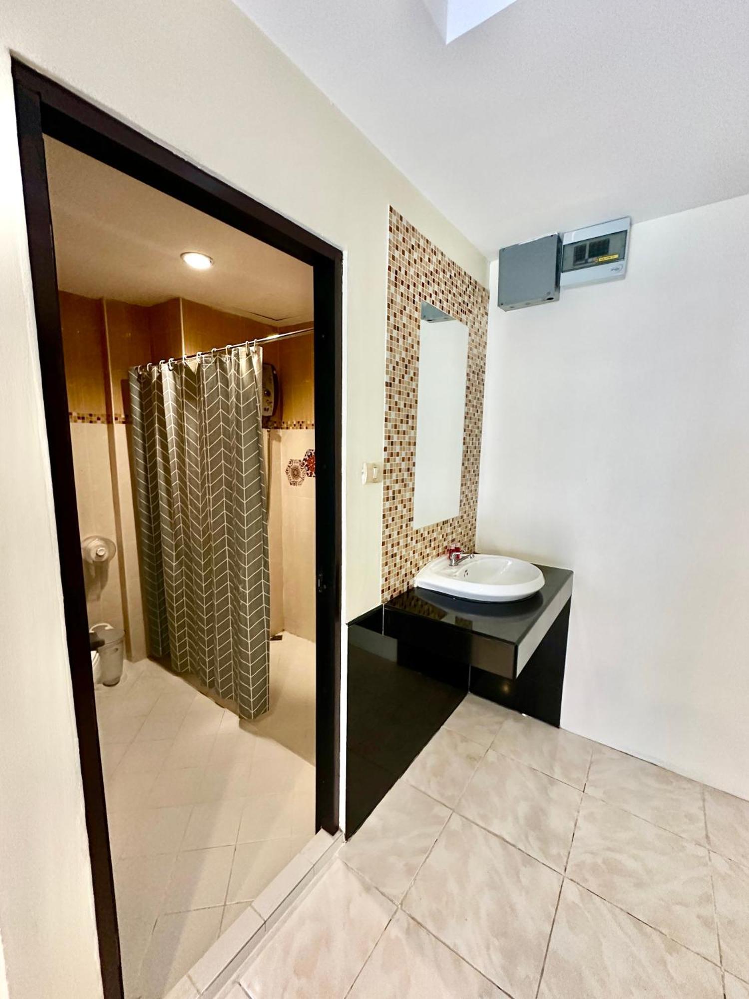 Thai Classic House Hotel 3*