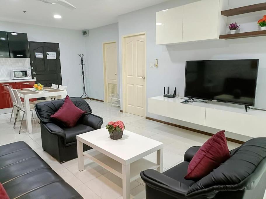 At Phuket Apartment *