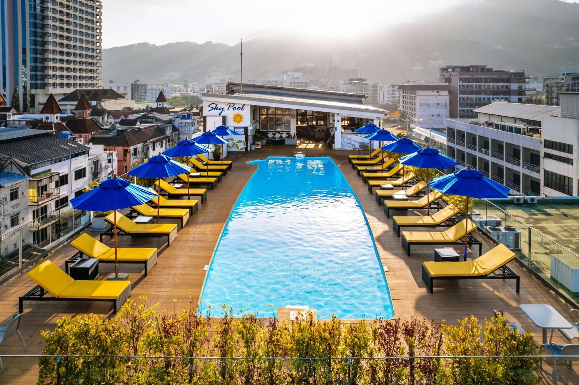Days By Wyndham Beach 3* Patong