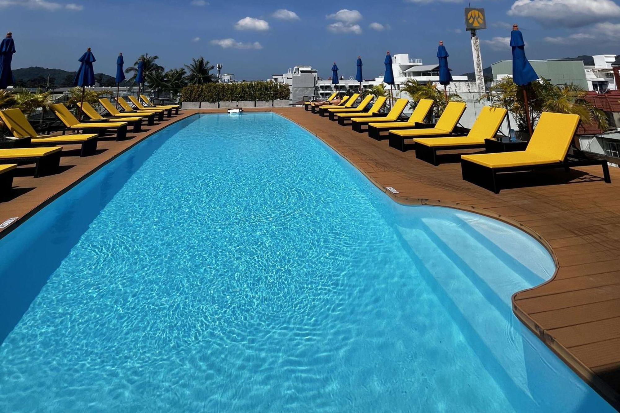 Hotel Days By Wyndham Beach