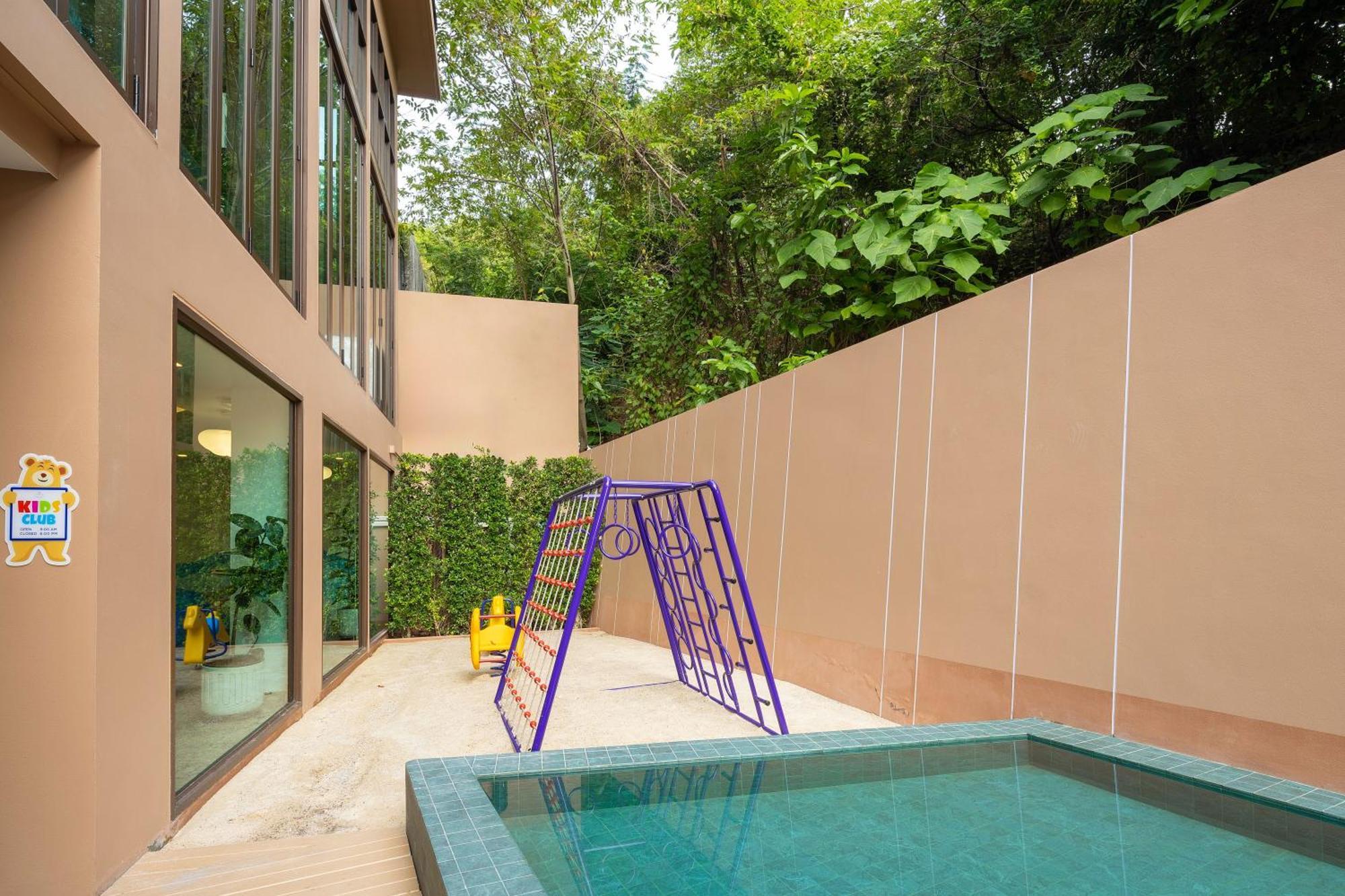 The Proud Phuket Trademark Collection By Wyndham 5* Karon