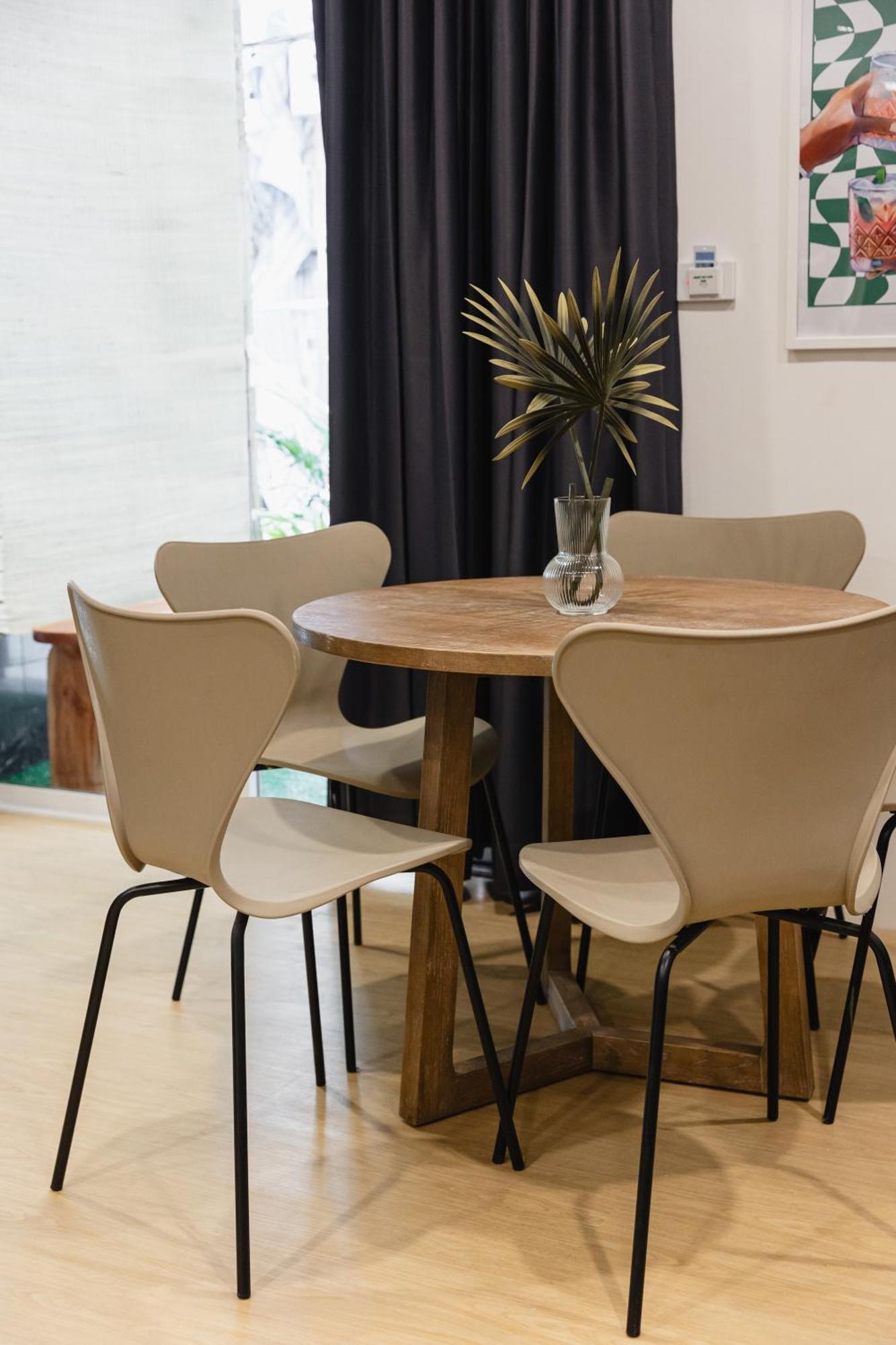 Apartment Budget Prime Location 2 Bedroom 6 Persons *