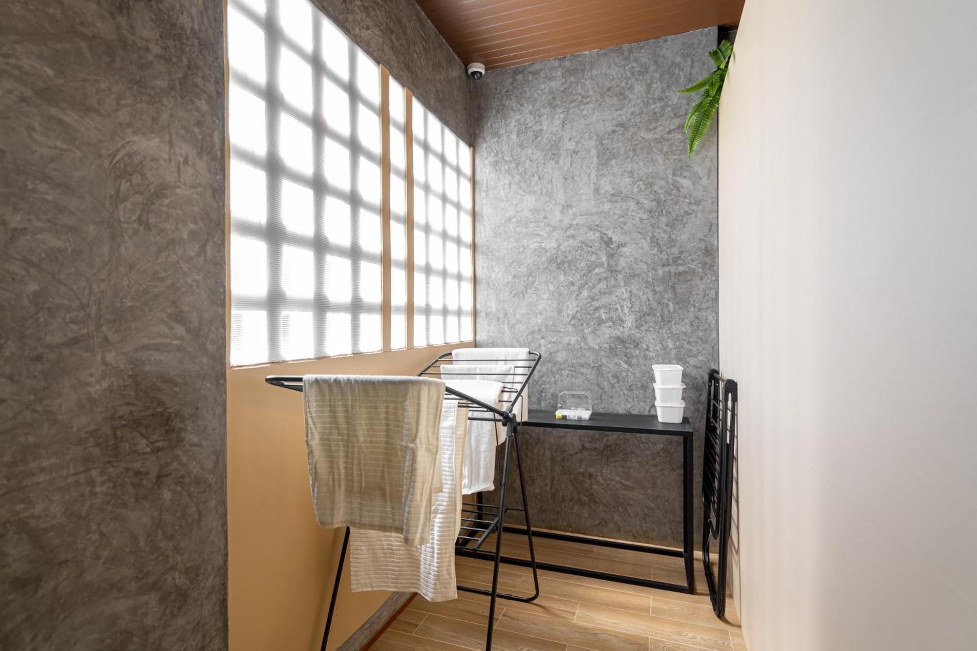 Mitsu Guest house Karon