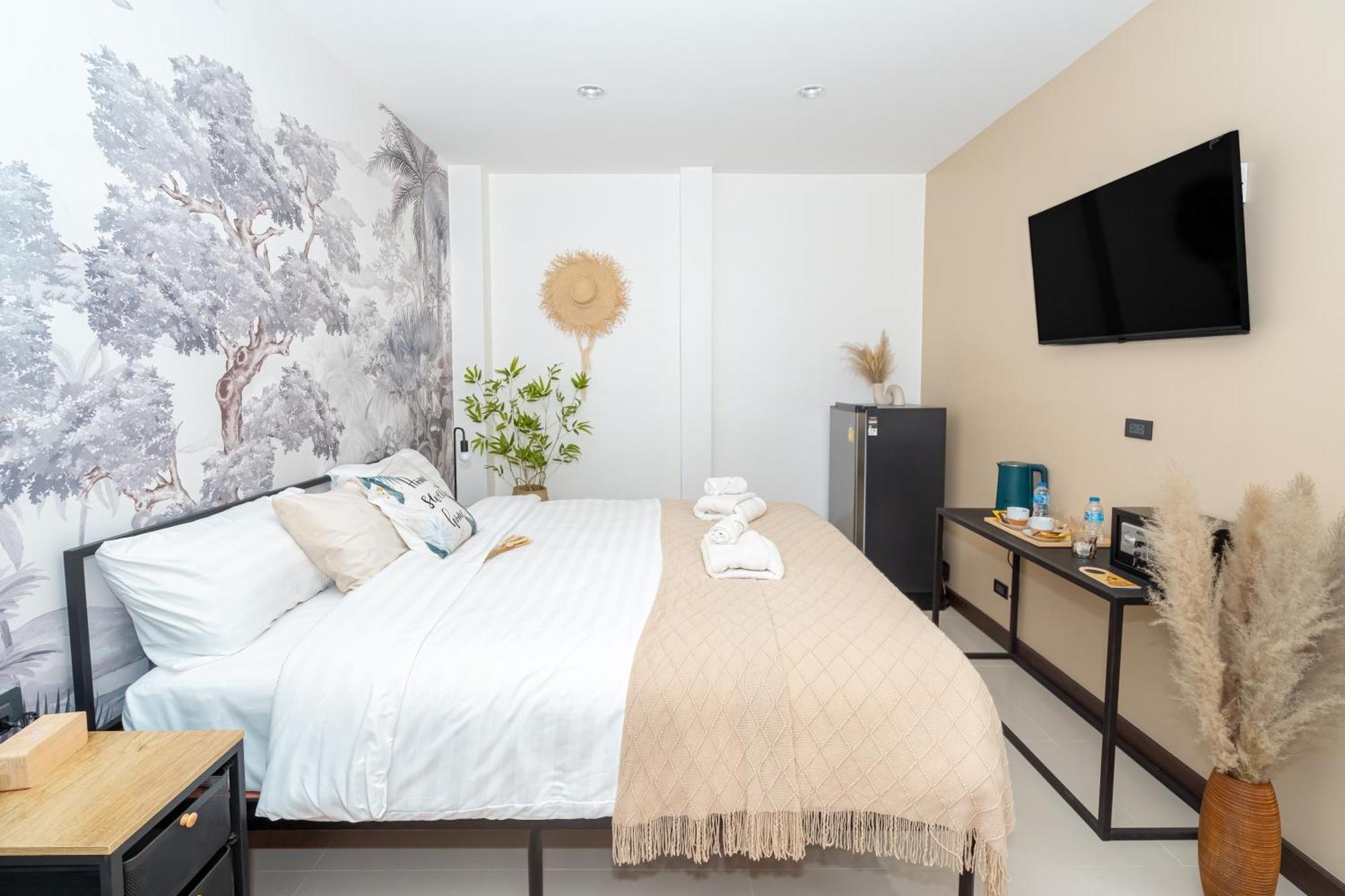 Mitsu Guest house Karon