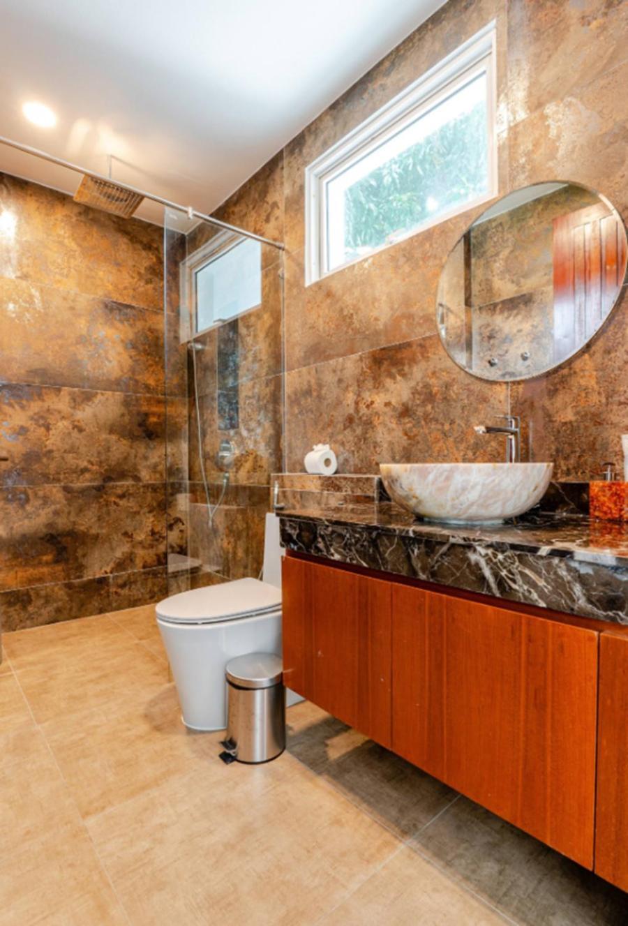 Kyerra 88-16 An Exquisite Mansion With Eclectic Interiors Villa