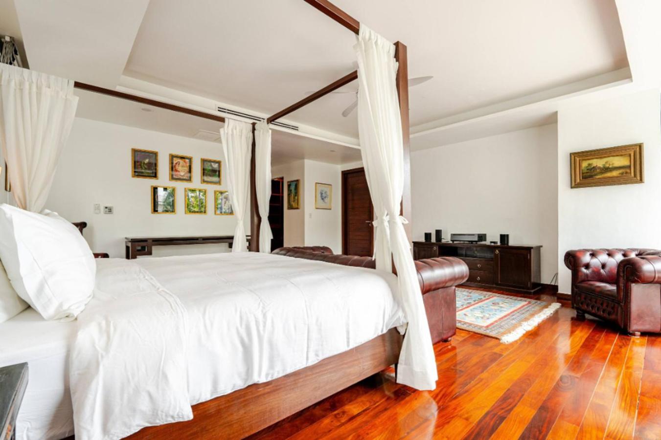 Kyerra 88-16 An Exquisite Mansion With Eclectic Interiors * Phuket