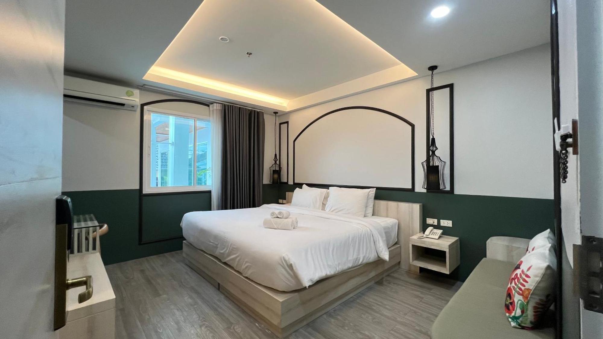 Peranakan House