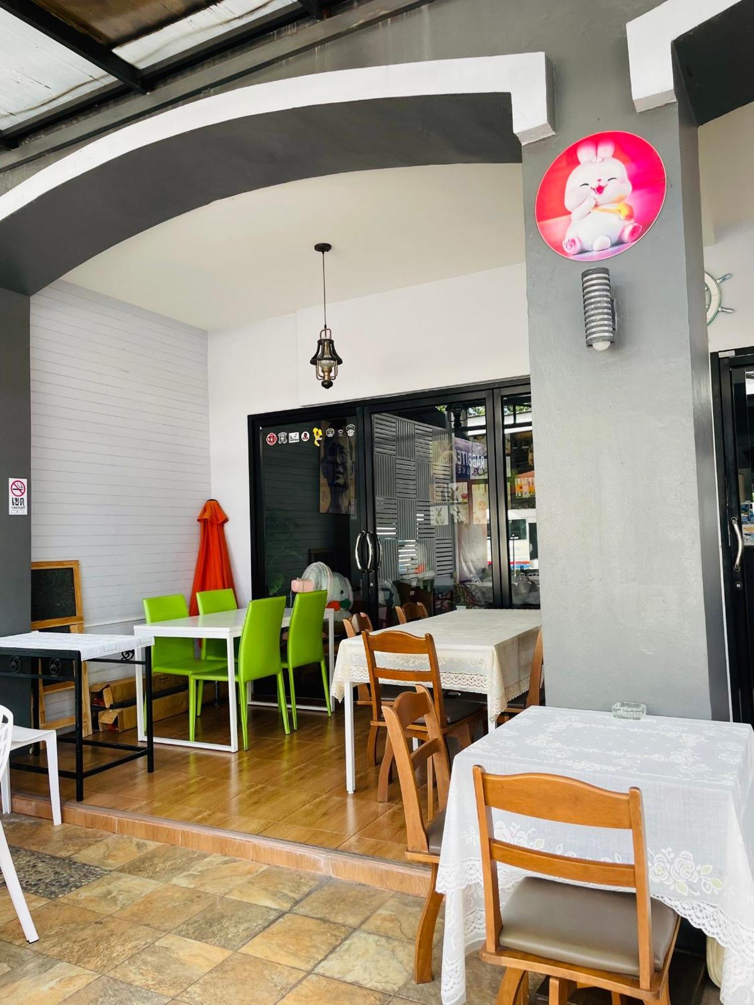 Hostel Rabbitel *
