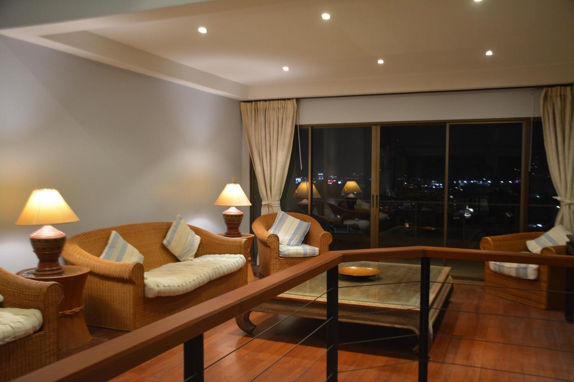 Villa Bayview By Aaskresidy Patong