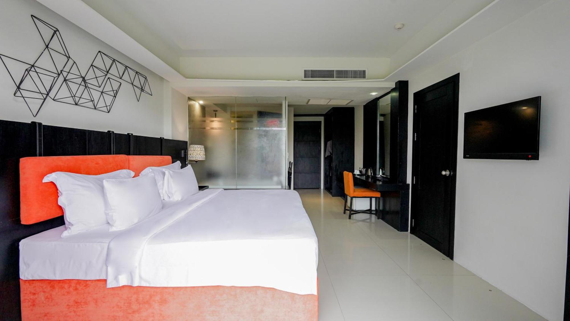 Sugar Marina - Art - - Sha Hotel Karon
