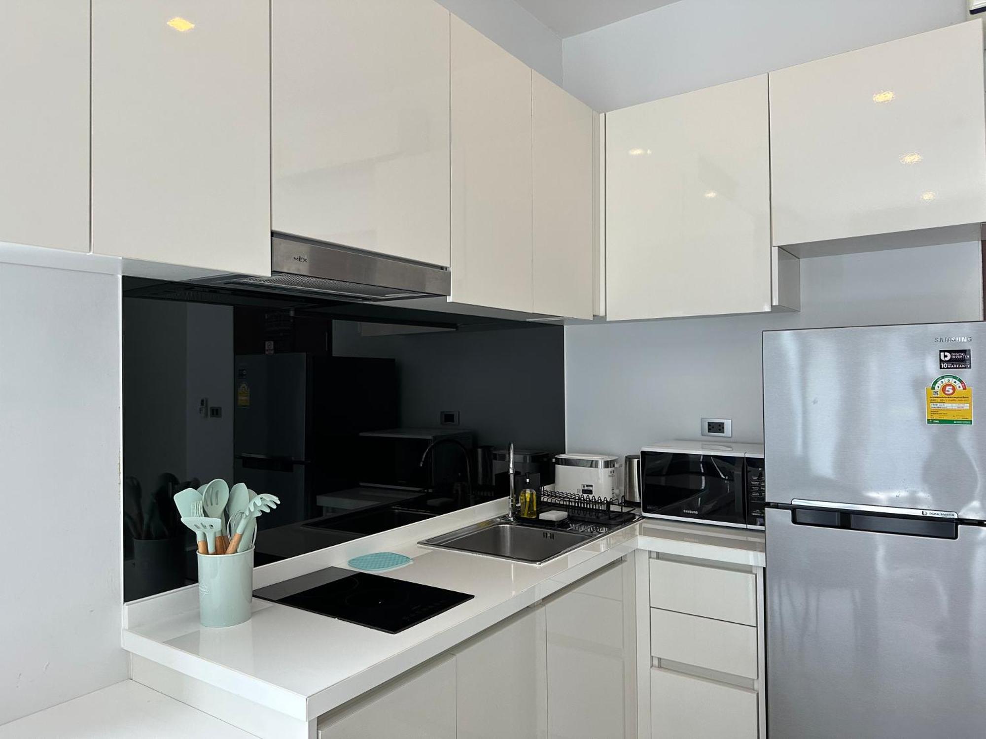 1 Bdr In Utopia Naiharn By Capital Pro Phuket