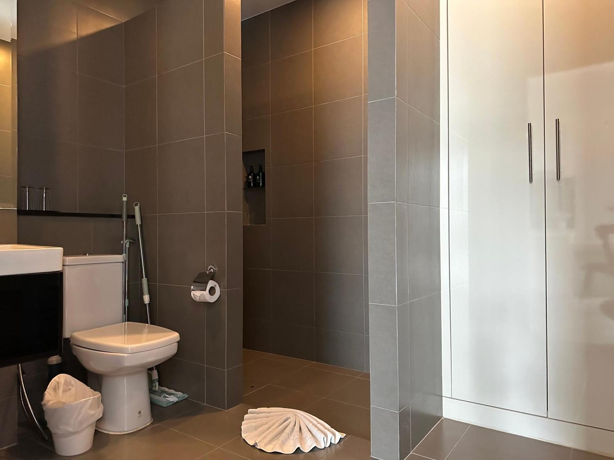 1 Bdr In Utopia Naiharn By Capital Pro Phuket