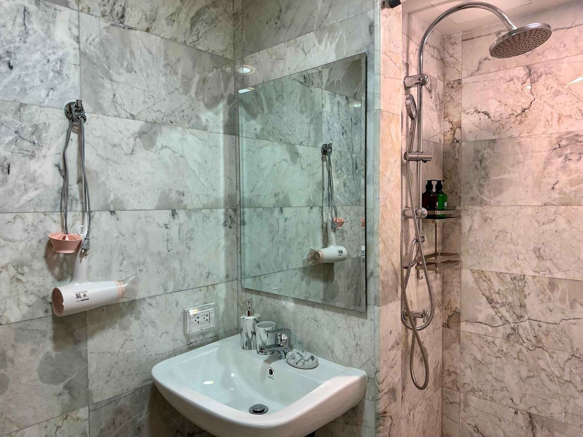 Apartment 1Bdr Pool Access Apartment Rawai Beach Condominium By Capital Pro *