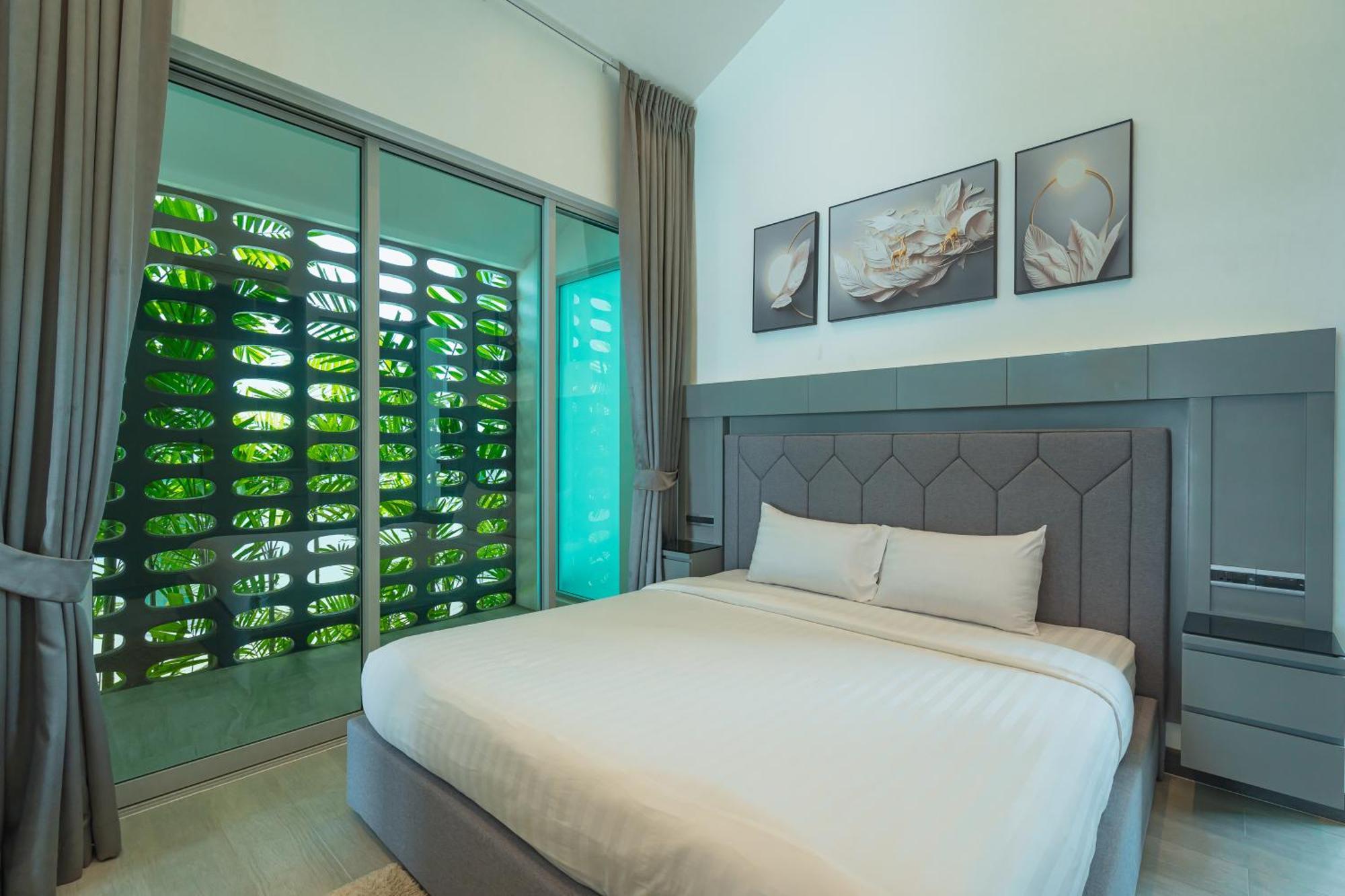 Spacious 3br Pool At Grand View In Bangtao Villa